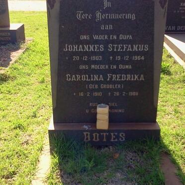 BOTES Johannes Stefanus 1903-1964 &amp; Carolina Fredrika GROBLER 1910-1989