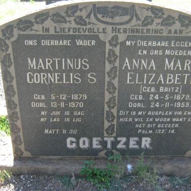 COETZER Martinus Cornelis S. 1879-1970 &amp; Anna Maria Elizabeth BRITZ 1879-1959