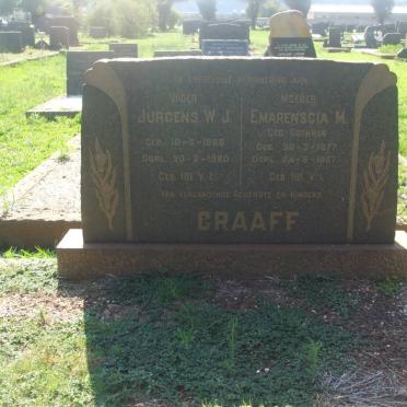 GRAAFF Jurgens W.J. 18?8 &amp; Emarenscia M. 1877-1967