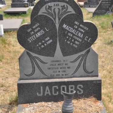 JACOBS Stefanus L. 1916-2000 &amp; Magdalena C.E. VIVIERS 1921-1991