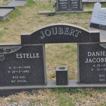JOUBERT Daniel Jacobus 1955-1983 &amp; Estelle 1958-1982
