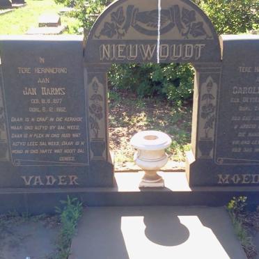 NIEUWOUDT Jan Harms 1877-1962 &amp; Carolina F.E. DEYSEL 1893-1979