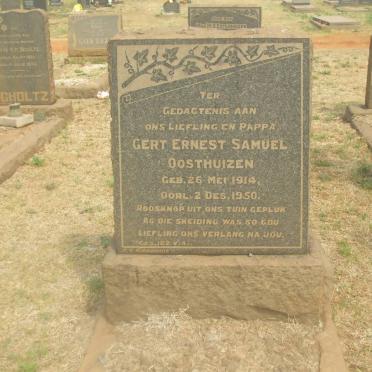 OOSTHUIZEN Gert Ernest Samuel 1914-1950