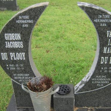 PLOOY Gideon Jacobus, du 1947-2004 &amp; Valerie Irene Maureen 1956-2006