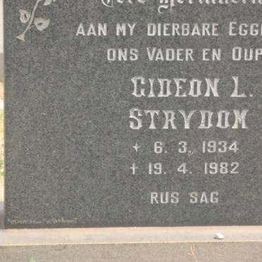 STRYDOM Gideon L. 1934-1982