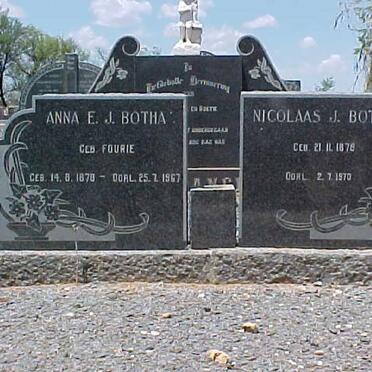 BOTHA Nicolaas J. 1878-1970 &amp; Anna E.J. FOURIE 1878-1967