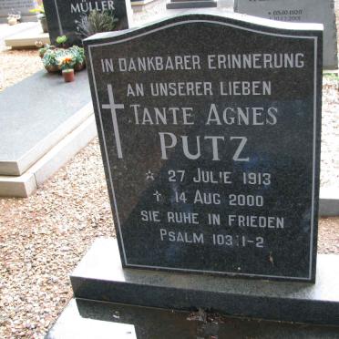 PUTZ Agnes 1913-2000