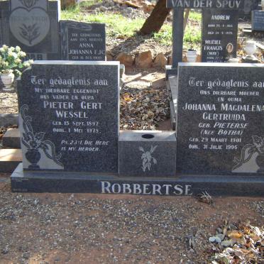 ROBBERTSE Pieter Gert Wessels 1897-1975 &amp; Johanna Magdalena Gertruida BOTHA 1901-1995