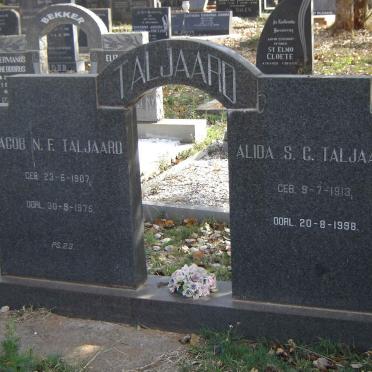 TALJAARD Jacob N.F. 1907-1975 &amp; Alida S.C. 1913-1998