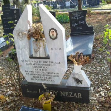 NEZAR Le Roy 1970-1995