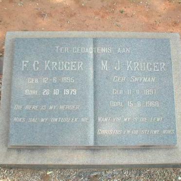 KRUGER F.C. 1895-1979 &amp; M.J. SNYMAN 1897-1968