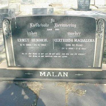 MALAN Ernst Hendrik 1866-1962 &amp; Gertruida Magdalena DE BEER 1968-1952