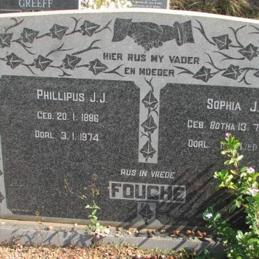 FOUCHE Phillipus J.J. 1886-1974 &amp; Sophia J. nee BOTHA 1899-1980