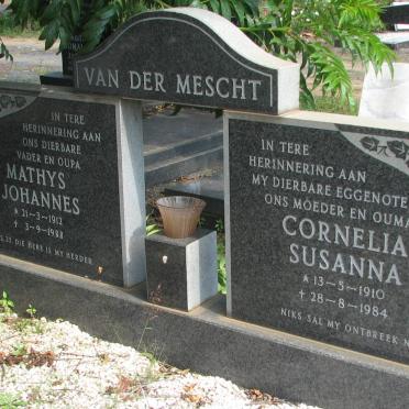 MESCHT Mathys Johannes, van der 1912-1988 &amp; Cornelia Susanna 1910-1984