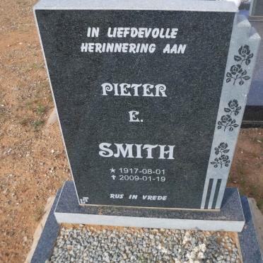 SMITH Pieter E. 1917-2009