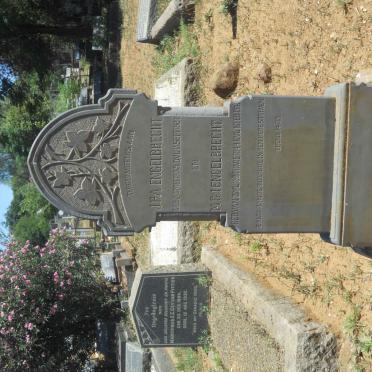 ENGELBRECHT J.P.A. 1839-1921 &amp; M.G.J. VAN ZYL 1844-1916