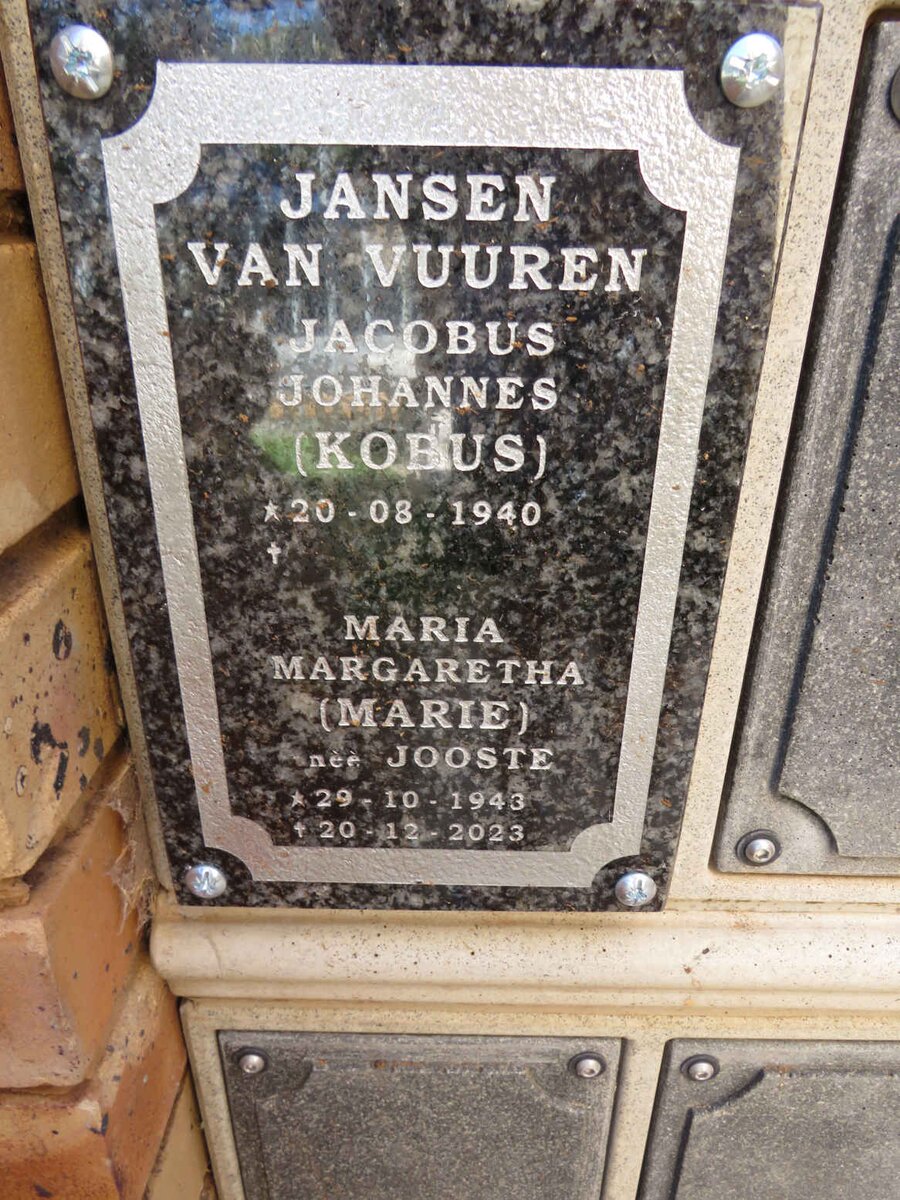 VUUREN Jacobus Johannes, Jansen van 1940- & Maria Margaretha JOOSTE 1943-2023