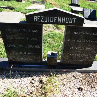 BEZUIDENHOUT Gerhardus Johannes 1905-1982 & Elizabeth Anne WEBBER 1911-1981