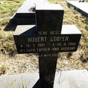 COOPER Robert 1921-1980