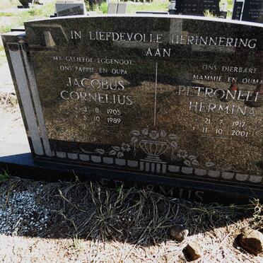 ERASMUS Jacobus Cornelius 1905-1989 & Petronella Hermina 1917-2001