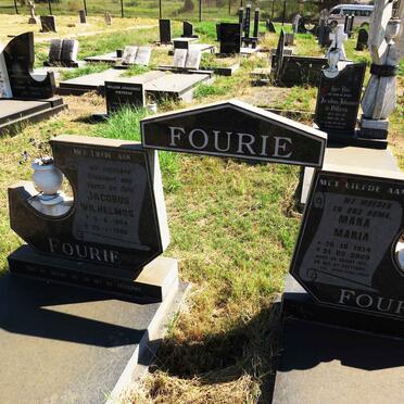 FOURIE Jacobus Wilhelmus 1904-1990 & Mara Maria 1914-2000