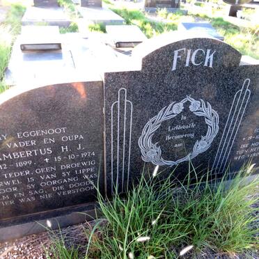 FICK Lambertus H.J. 1899-1974 & Elizabeth C. ERASMUS 1903-1984_1