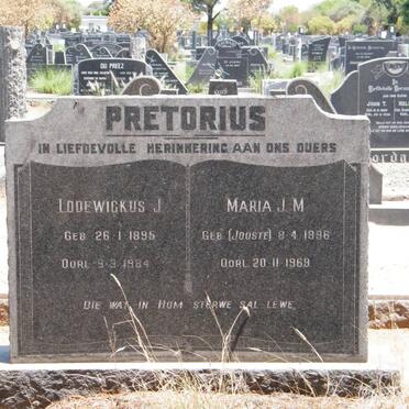 PRETORIUS Lodewickus J. 1896-1985 &amp; Maria J.M. JOOSTE 1896-1969