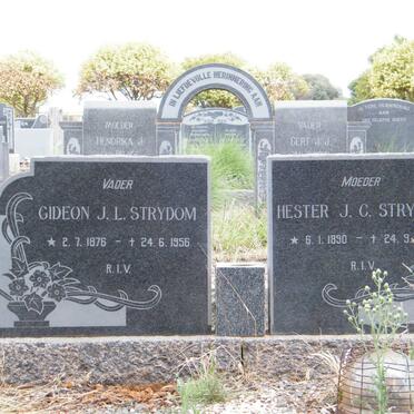 STRYDOM Gideon J.L. 1876-1956 &amp; Hester J.C. 1890-1963