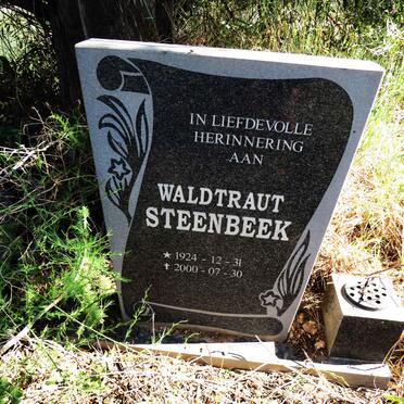 STEENBEEK Waldtraut 1924-2000