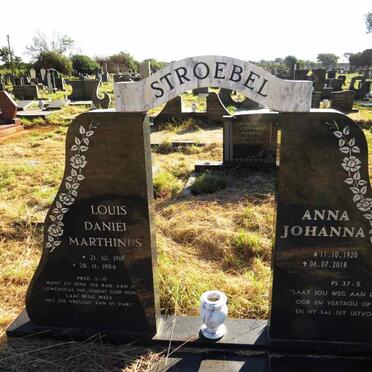 STROEBEL Louis Daniel Marthinus 1919-1984 & Anna Johanna 1920-2018