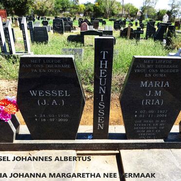 THEUNISSEN Wessel Johannes Albertus 1926-2010 & Maria Johanna Margaretha VERMAAK 1927-2004