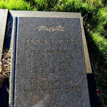 THEUNISSEN Jacobus Marthinus 1895-1986 & Anna Louisa WESSELS 1896-1985_3