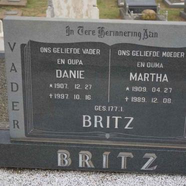 BRITZ Danie 1907-1997&amp; Martha 1909-1989