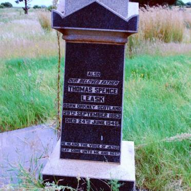 LEASK Thomas Spence 1853-1946 &amp; Catherine Garriock 1865-1935 