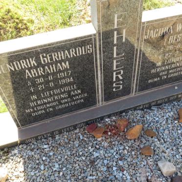 EHLERS Hendrik Gerhardus Abraham 1917-1994 &amp; Jacoba Wilhelmina BESTER 1921-2004