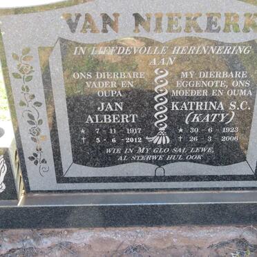 NIEKERK Jan Albert, van 1917-2012 &amp; Katrina S.C. 1923-2006