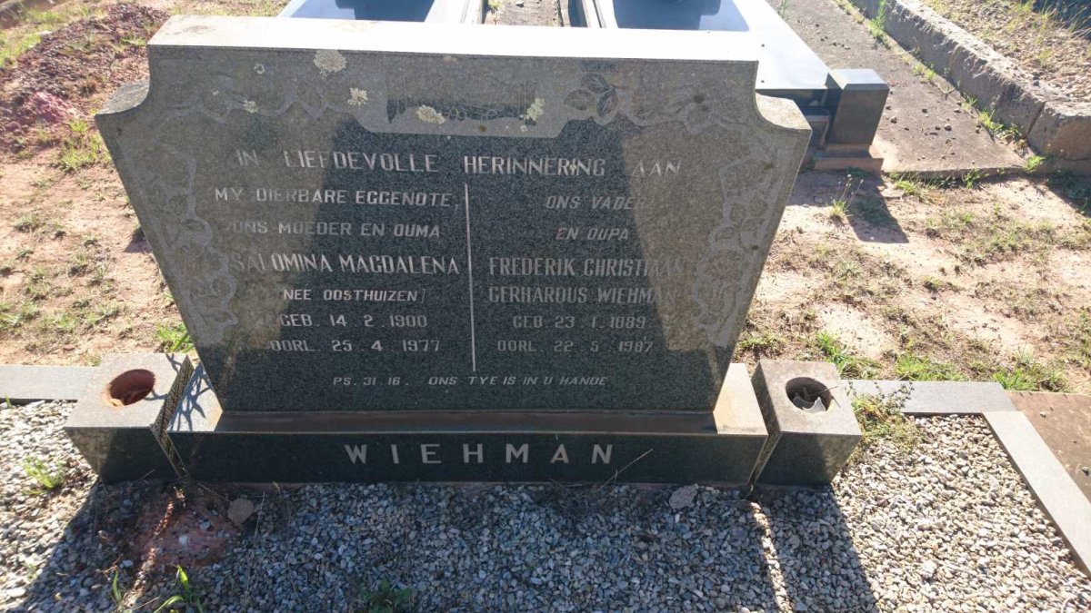 WIEHMAN Frederik Christiaan Gerhardus 1889-1987 &amp; Salomina Magdalena OOSTHUIZEN 1900-1977