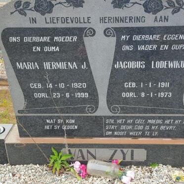 ZYL Jacobus Lodewikus, van 1911-1973 &amp; Maria Hermiena J. 1920-1999