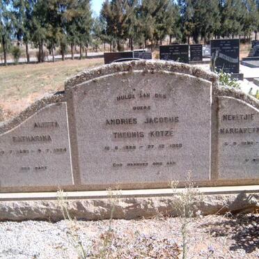 KOTZE Theunis 18?8-1958 &amp; Aletta Catharina 1890-1924