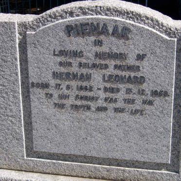 PIENAAR Herman Leonard 1882-1959