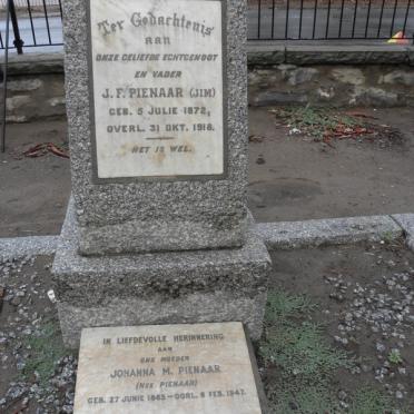 PIENAAR J.F. 1872-1918 &amp; Johanna M. PIENAAR 1965-1947 