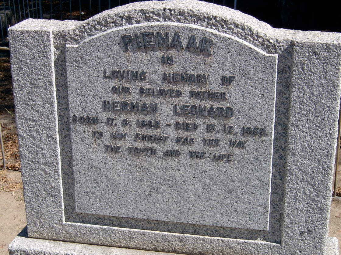 PIENAAR Herman Leonard 1882-1959