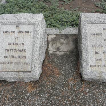 VILLIERS Charles Pritchard, de -1953 &amp; Helen Denham LILFORD -195?