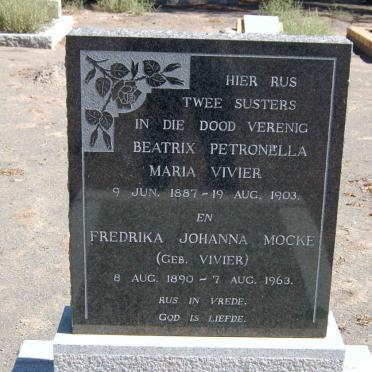VIVIER Beatrix Petronella Maria 1887-1903 :: MOCKE Fredrika Johanna nee VIVIER 1890-1963