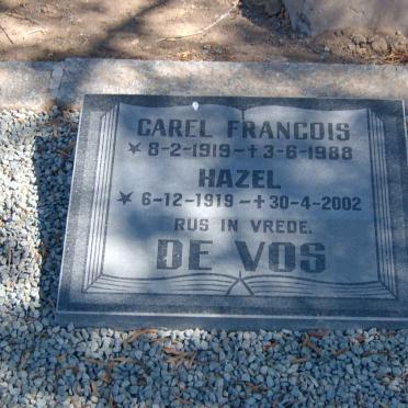VOS Carel Francois, de 1919-1988 &amp; Hazel 1919-2002