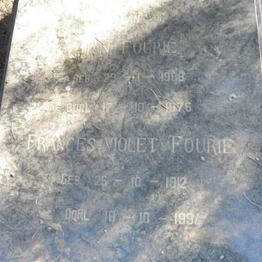 FOURIE H.N. 1906-1976 &amp; Frances Violet 1912-1994