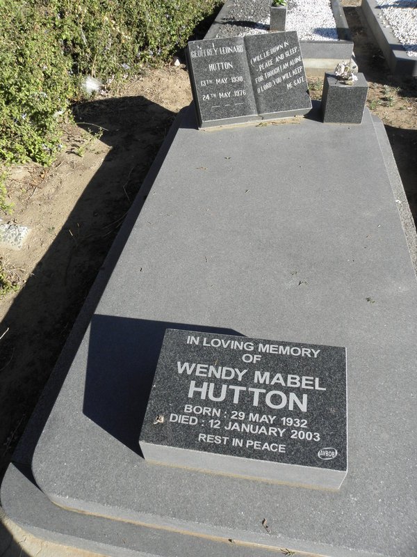HUTTON Wendy Mabel 1932-2003