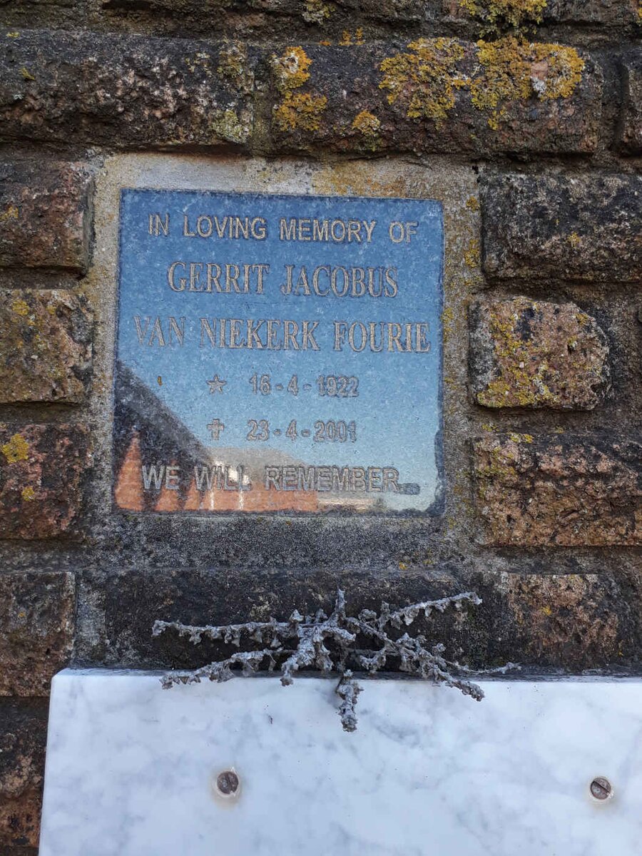 FOURIE Gerrit Jacobus van Niekerk 1922-2001