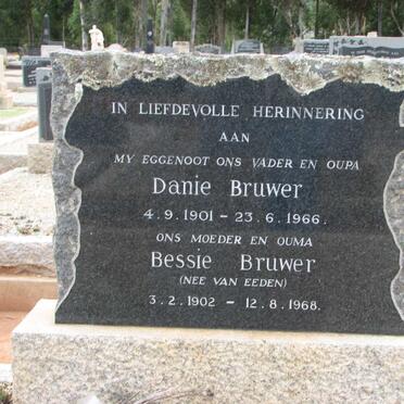BRUWER Danie 1901-1966 &amp; Bessie VAN EEDEN 1902-1968