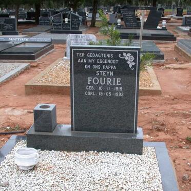 FOURIE Steyn 1919-1992